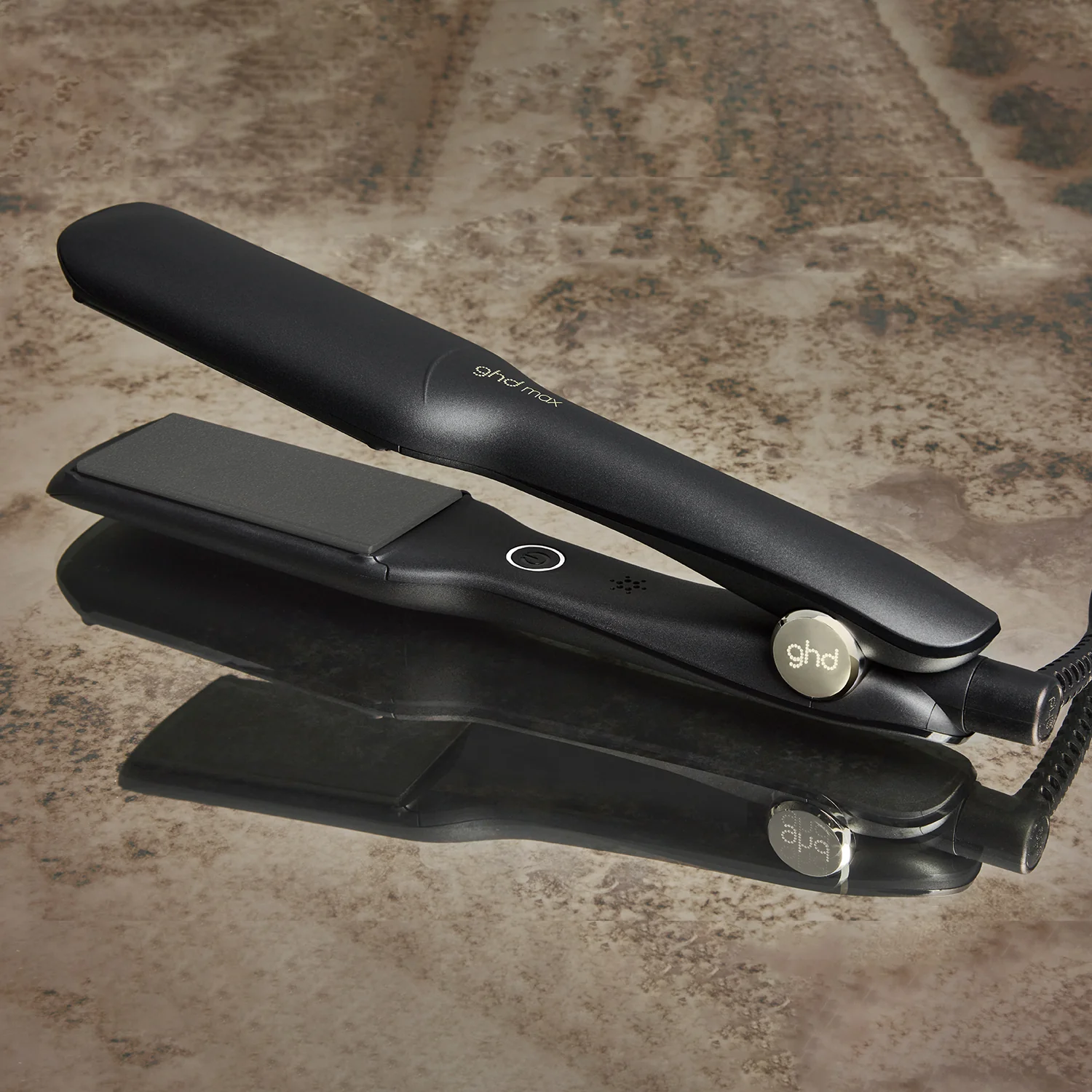 ghd Max - Wide Plate Hair Straightener (42mm Plate) Black - Image 7