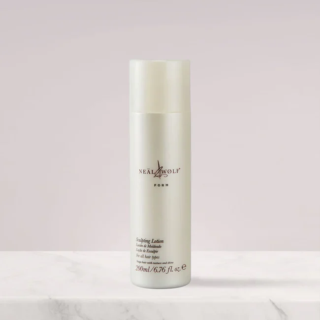 Neal & Wolf FORM Sculpting Lotion 200ml - Image 2